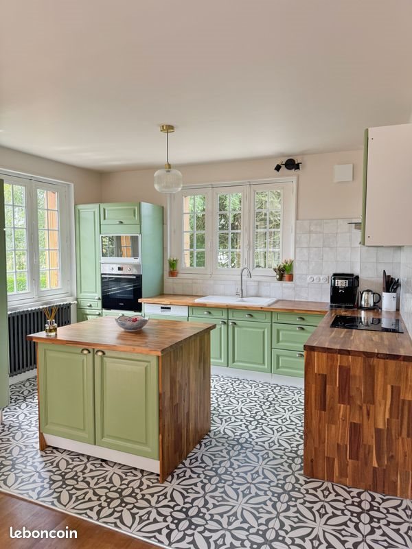 Maison à louer, 150m², Saint-Jean-Brévelay