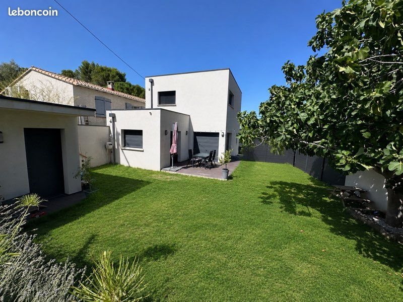 Maison à vendre, 94m², Beauvoisin