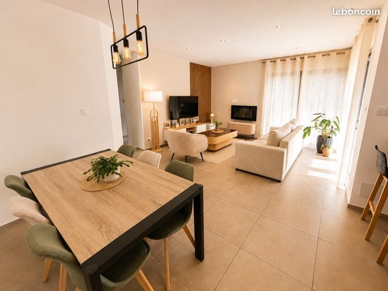 Maison à vendre, 94m², Beauvoisin