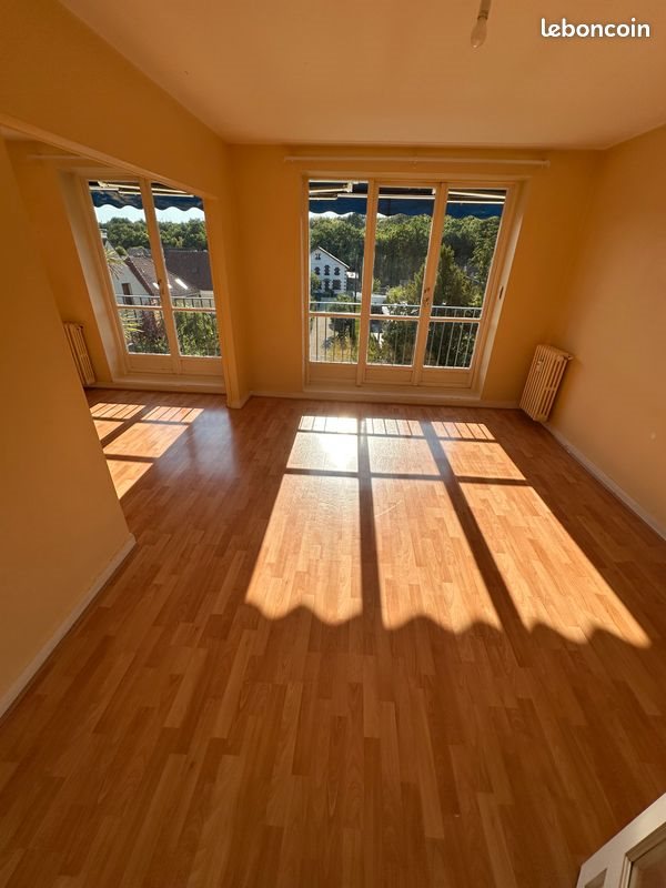 Appartement à louer, 65m², Maisons-Laffitte