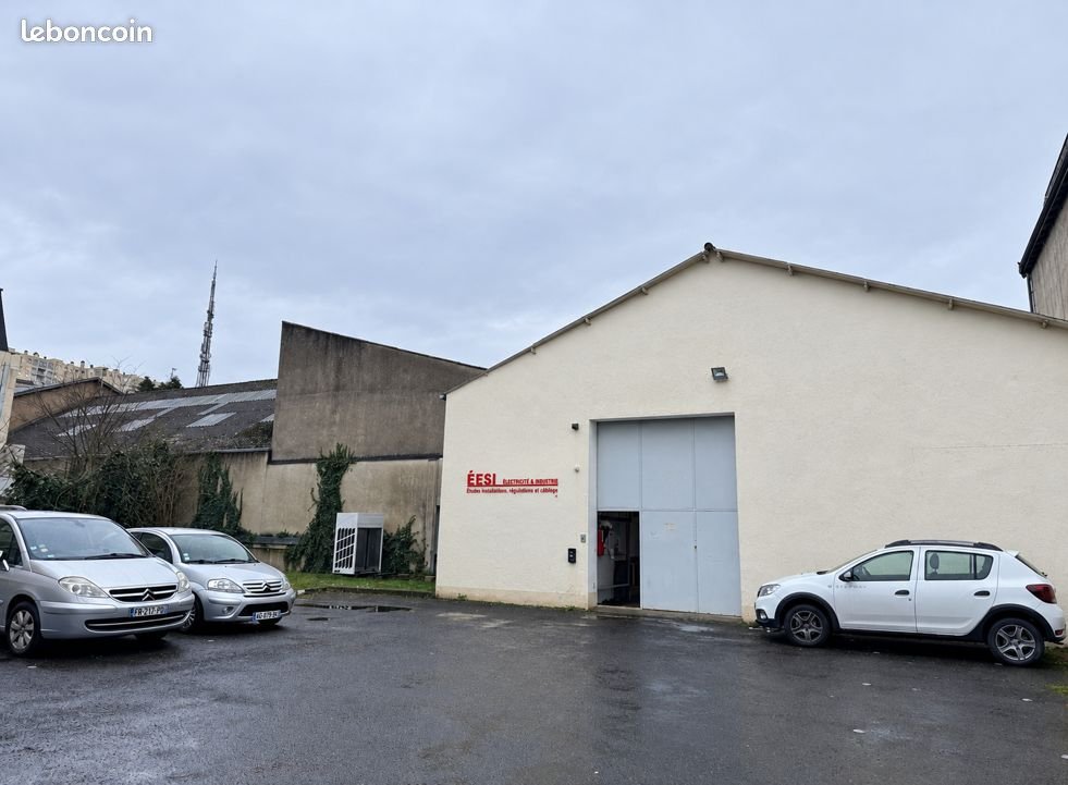 Appartement à louer, 1300m², Poitiers