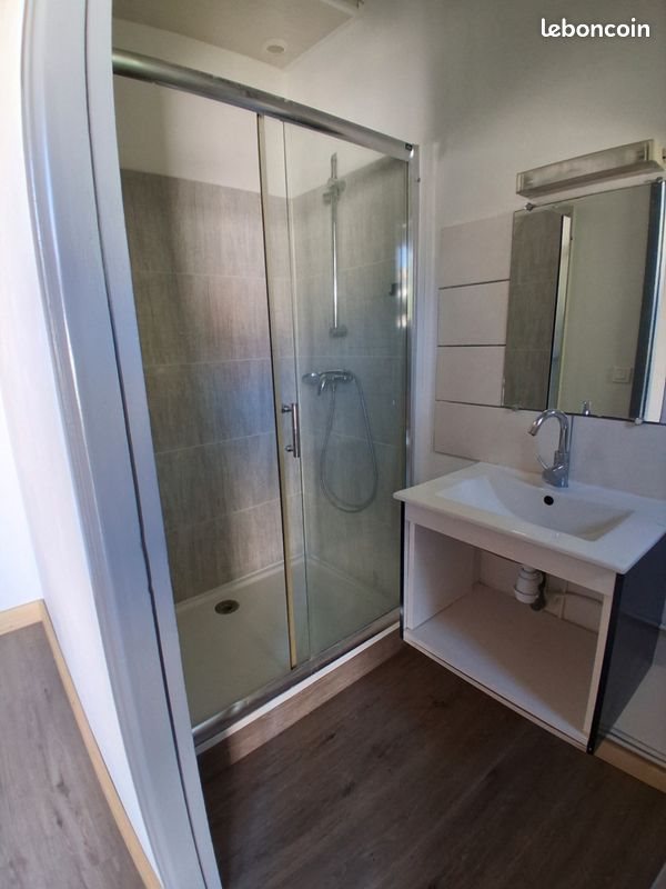 Appartement à louer, 50m², Laragne-Montéglin