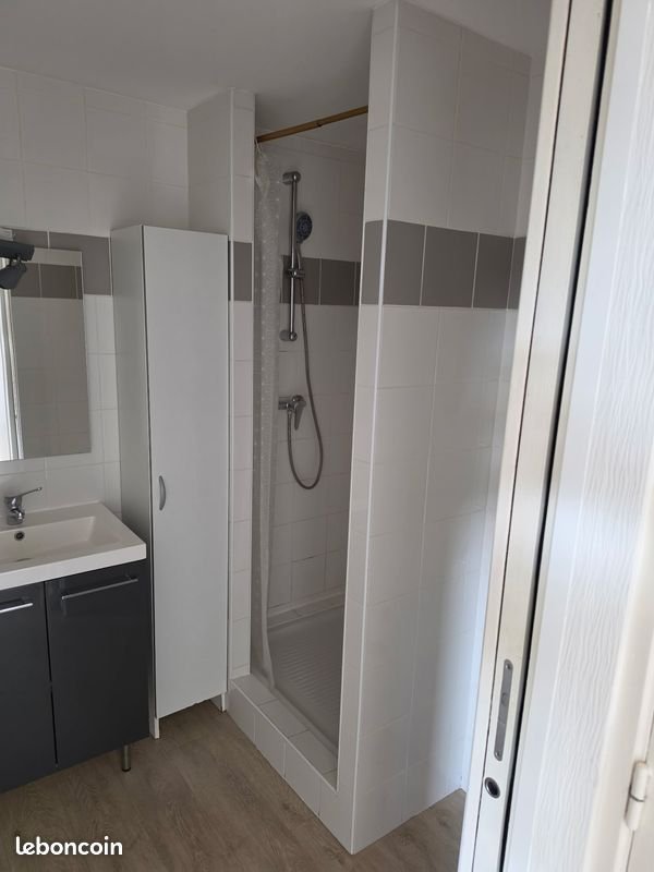 Appartement à louer, 60m², Neuves-Maisons