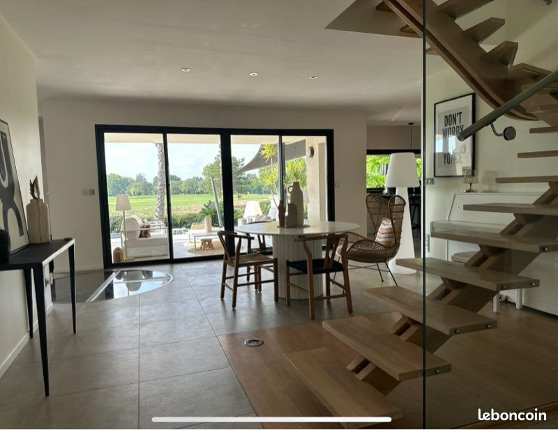 Maison à louer, 216m², Baillargues