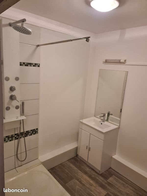 Appartement à louer, 38m², Rochefort