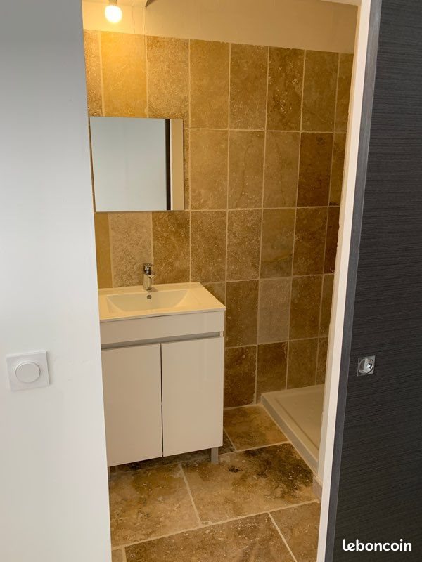 Appartement à louer, 18m², Gignac-la-Nerthe