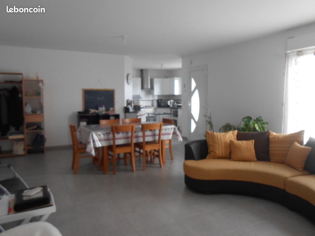 Maison à louer, 114m², Mayenne