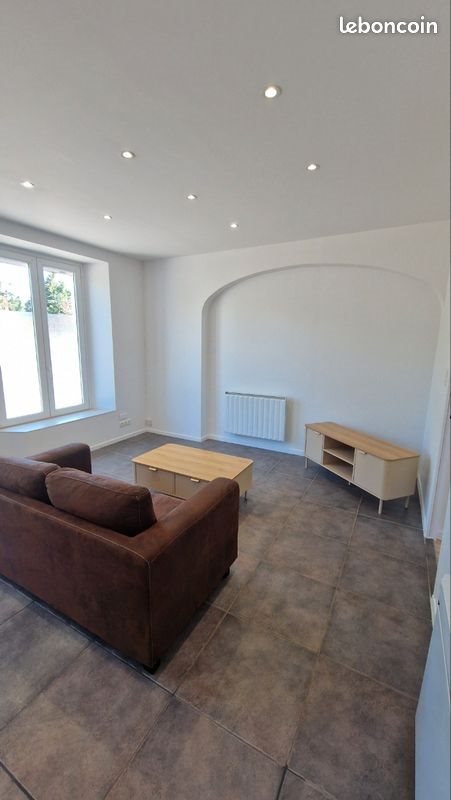 Appartement à louer, 45m², Argentat