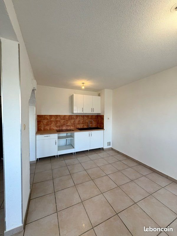 Appartement à louer, 39m², Sorgues