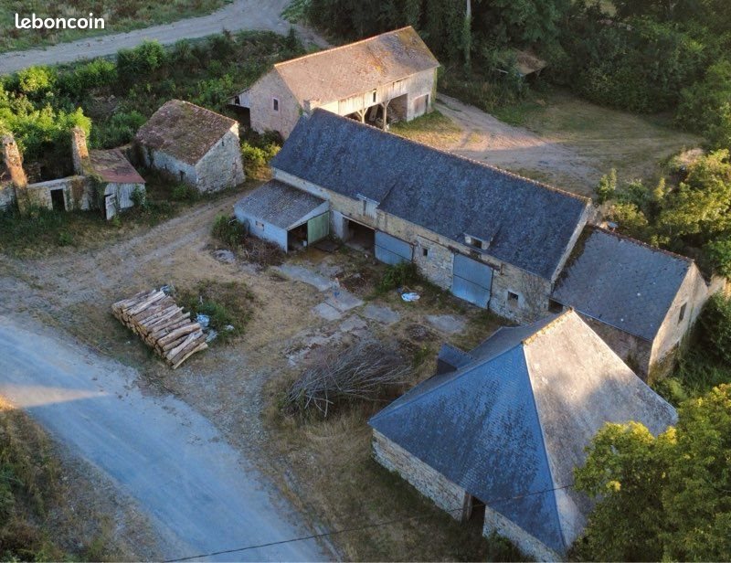 Maison à vendre, 300m², Bains-sur-Oust