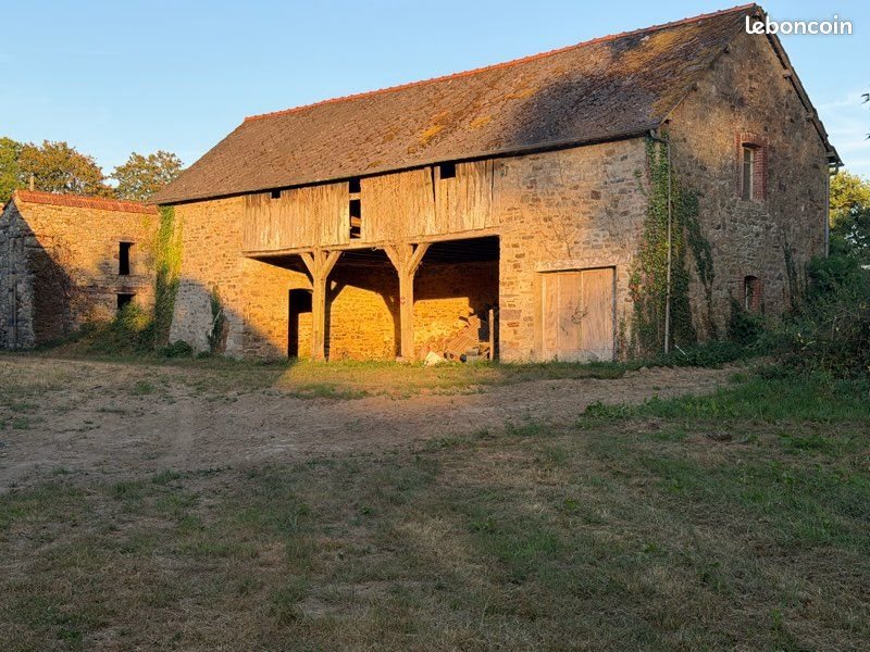 Maison à vendre, 300m², Bains-sur-Oust