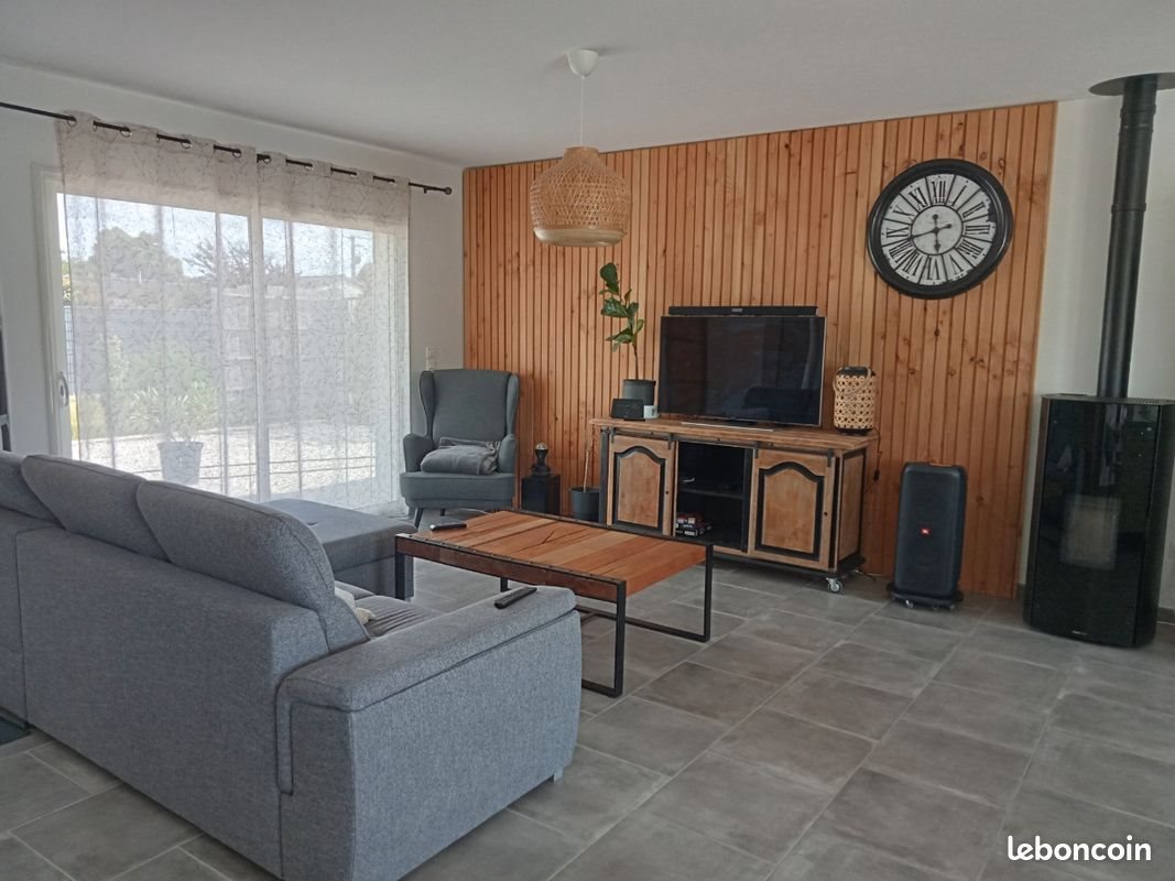 Maison à vendre, 124m², Saint-Simon-de-Bordes