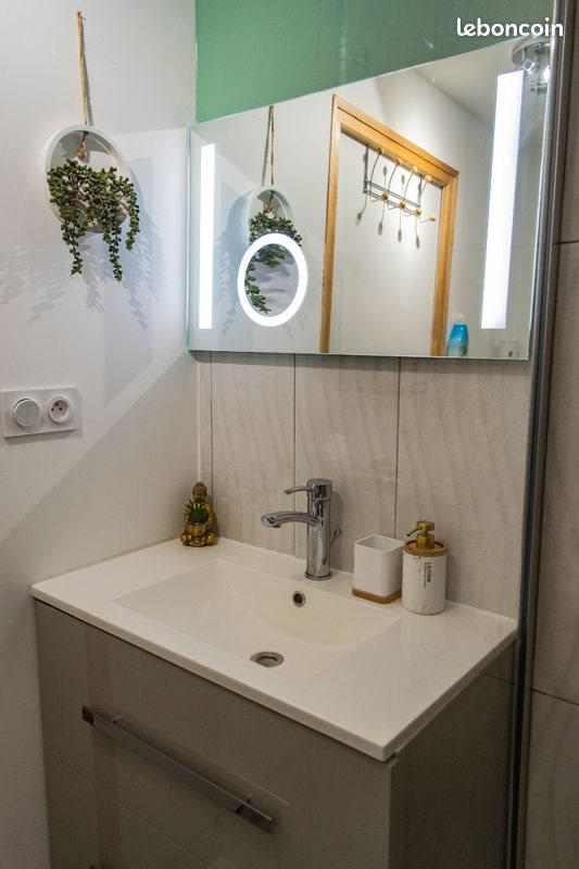 Appartement à louer, 45m², Baud
