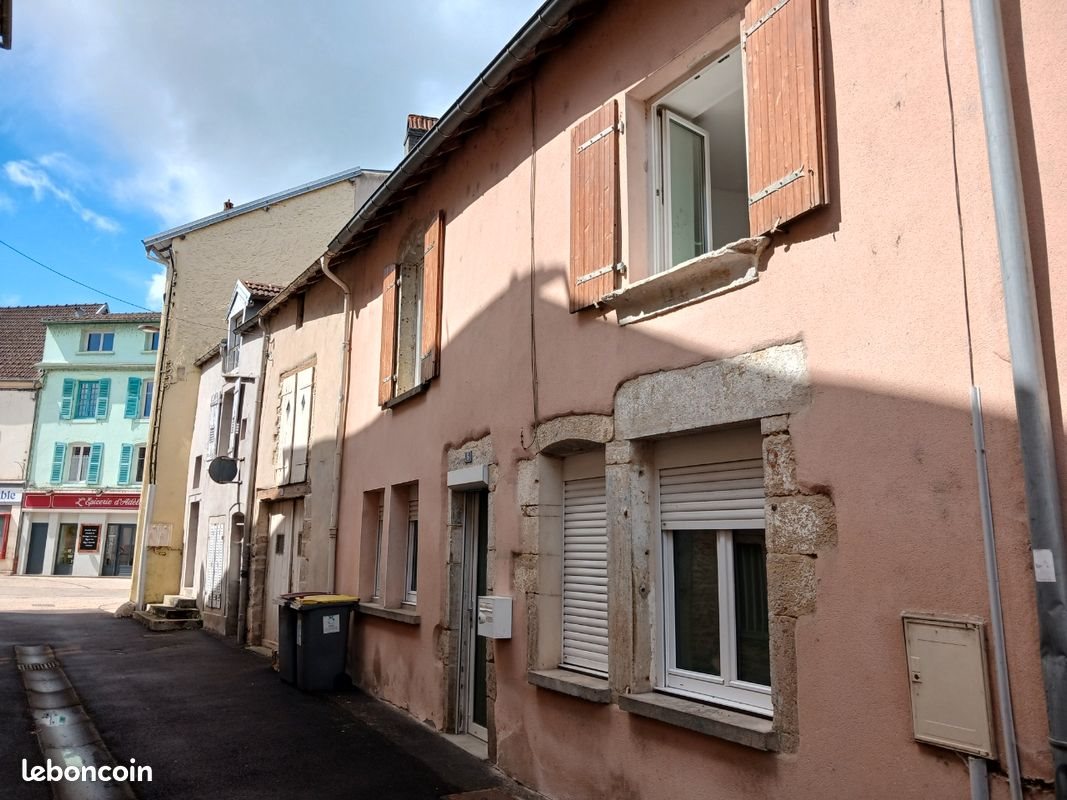 Maison à louer, 110m², Jussey