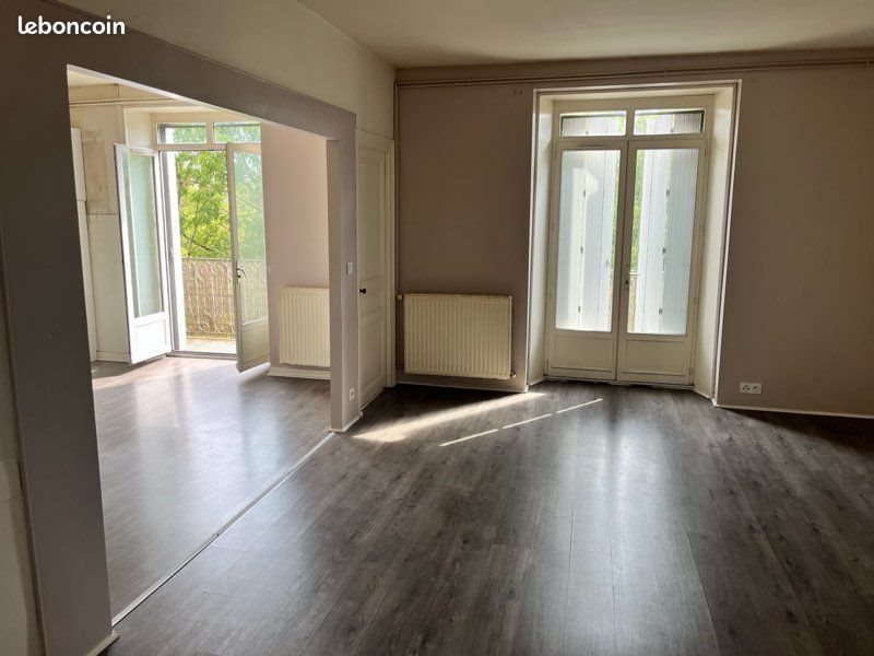 Appartement à louer, 65m², Clairvaux-les-Lacs