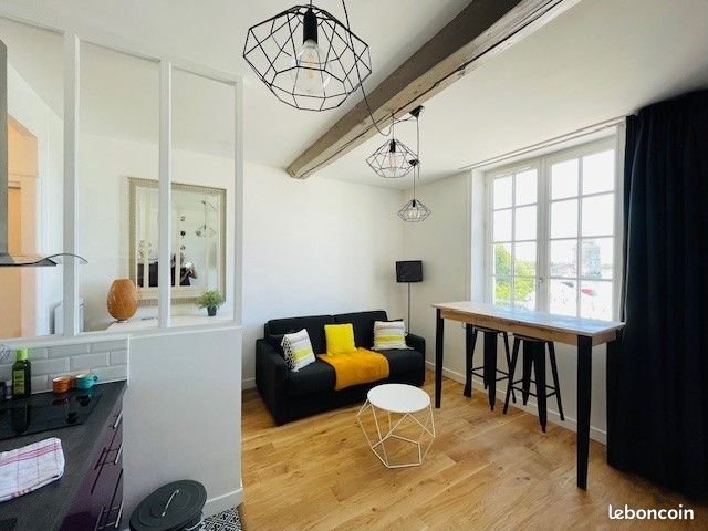 Appartement à louer, 23m², La Rochelle