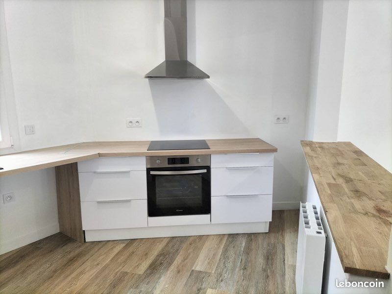 Appartement à louer, 43m², Saint-Laurent-des-Autels
