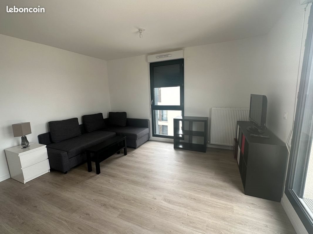 Appartement à louer, 30m², Le Mesnil-Saint-Denis