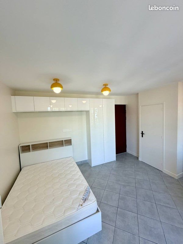 Appartement à louer, 20m², Nanterre