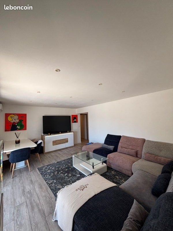 Appartement à louer, 90m², Roquebrune-sur-Argens