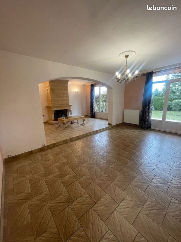 Maison à louer, 101m², Noisiel