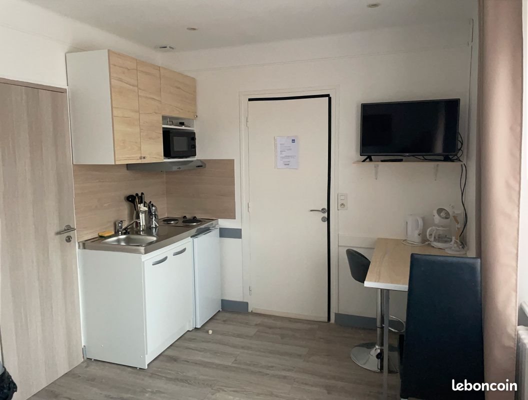 Appartement à louer, 19m², Caulnes