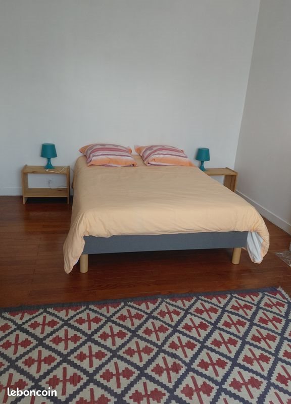 Appartement à louer, 70m², Pont-de-Buis-lès-Quimerch