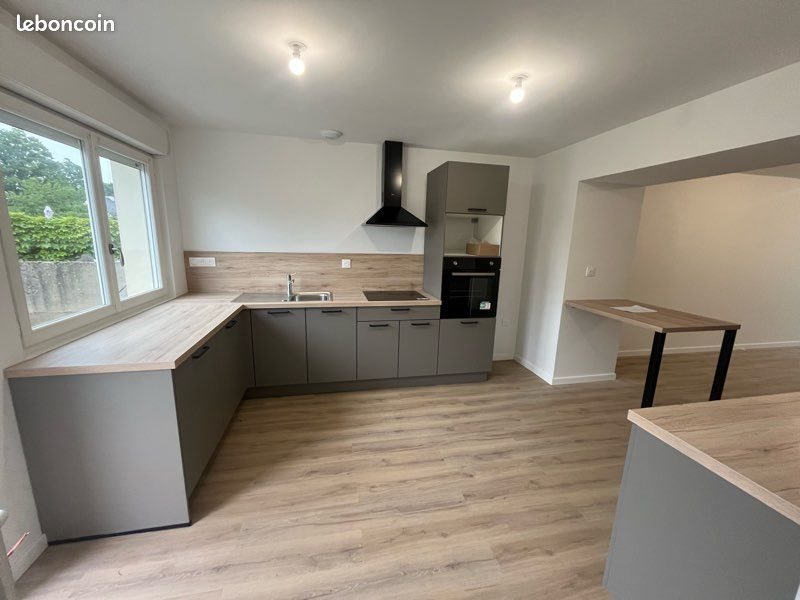 Maison à louer, 90m², Guenrouët
