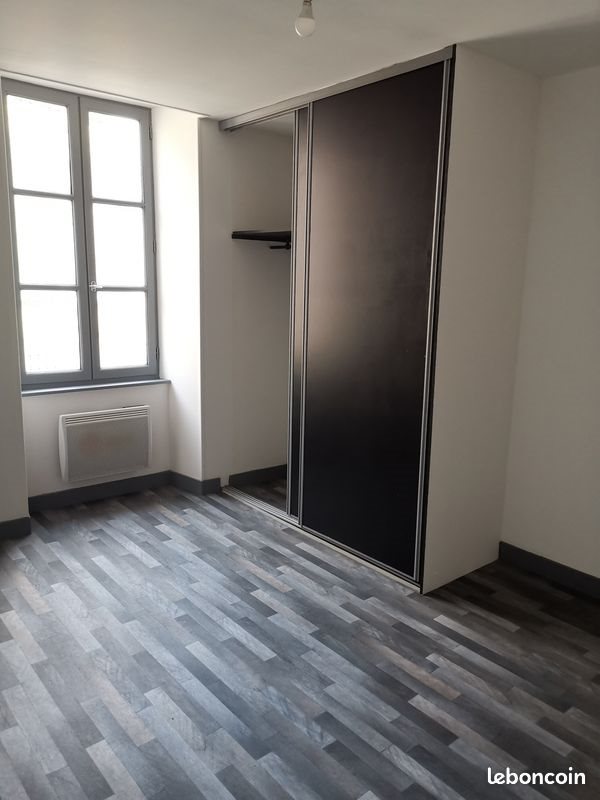 Appartement à louer, 50m², Saint-Jean-d'Angély