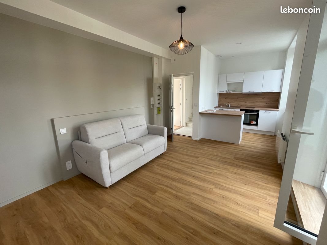 Appartement à louer, 25m², Landerneau