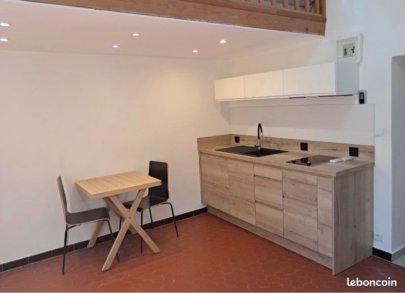 Appartement à louer, 30m², Toulon