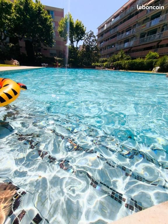 Appartement à louer, 35m², Vallauris