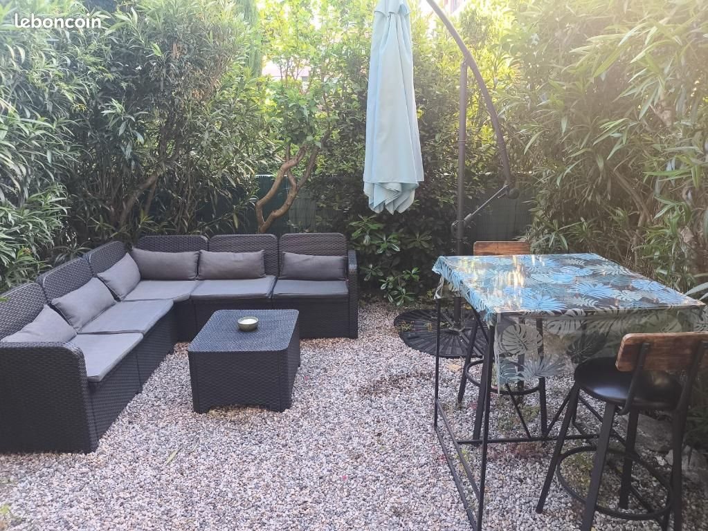 Appartement à louer, 35m², Vallauris