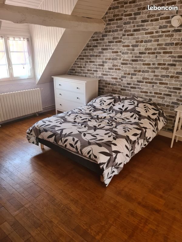 Maison à louer, 150m², Bléneau