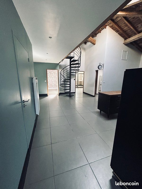 Maison à louer, 110m², Ségoufielle