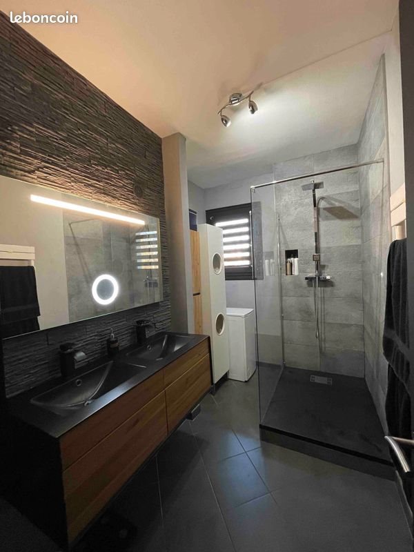 Appartement à louer, 83m², Saint-Max