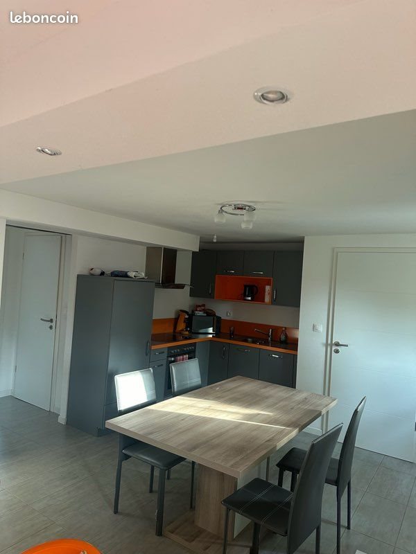 Appartement à louer, 78m², Bernwiller