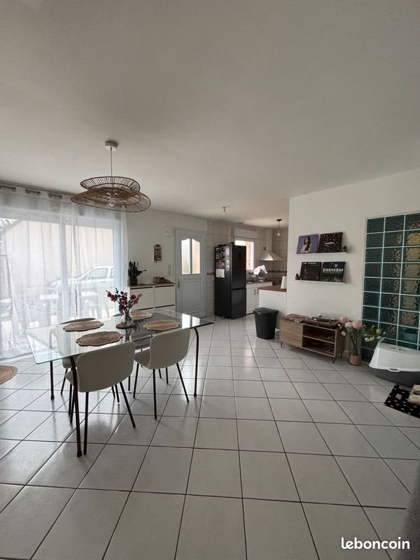Maison à louer, 70m², Saint-Carné