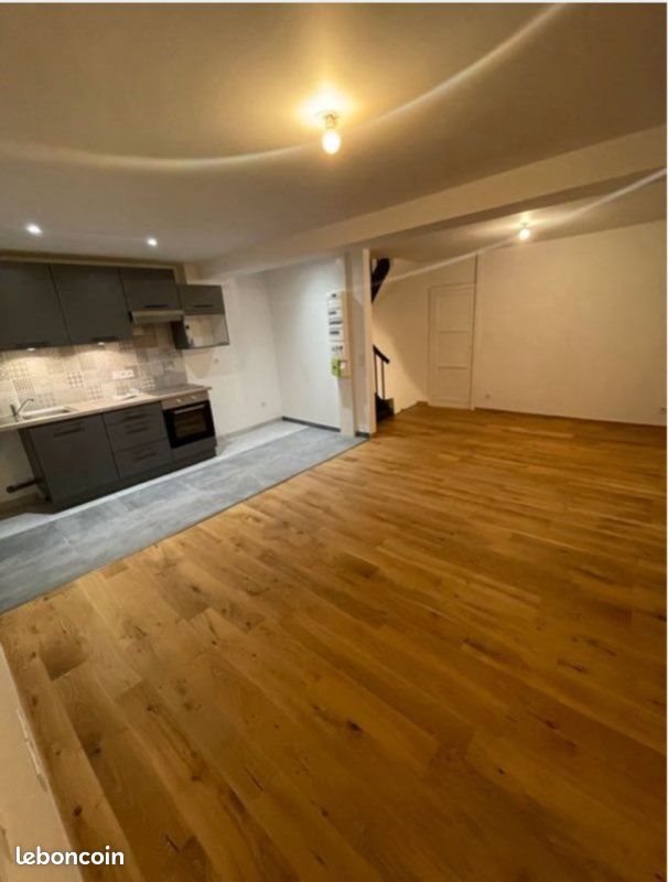 Appartement à louer, 90m², Ribérac