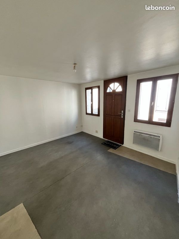 Appartement à louer, 20m², Montereau-Fault-Yonne