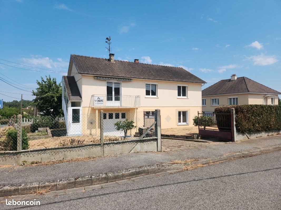Maison à vendre, 118m², Sainte-Gauburge-Sainte-Colombe
