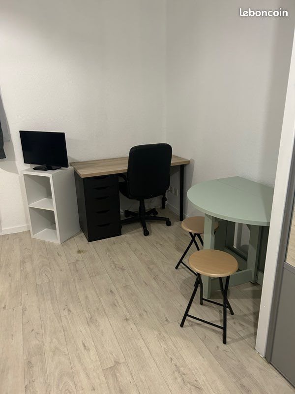 Appartement à louer, 19m², Clermont-Ferrand