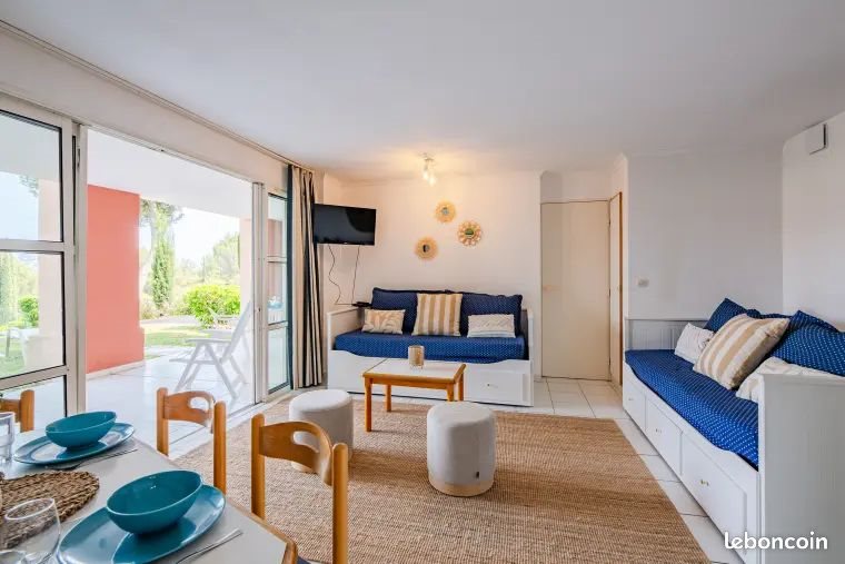 Appartement à louer, 30m², Saint-Raphaël