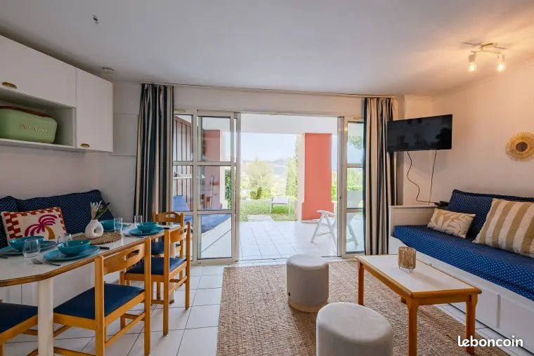 Appartement à louer, 30m², Saint-Raphaël