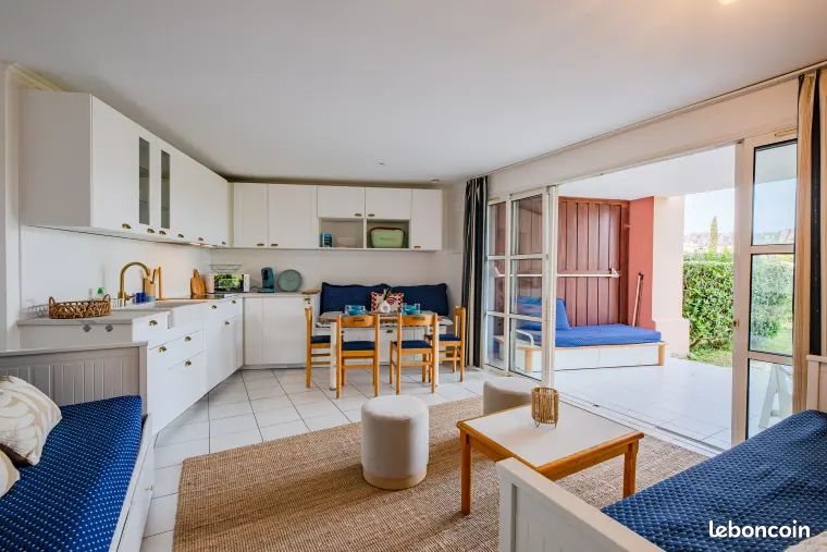 Appartement à louer, 30m², Saint-Raphaël