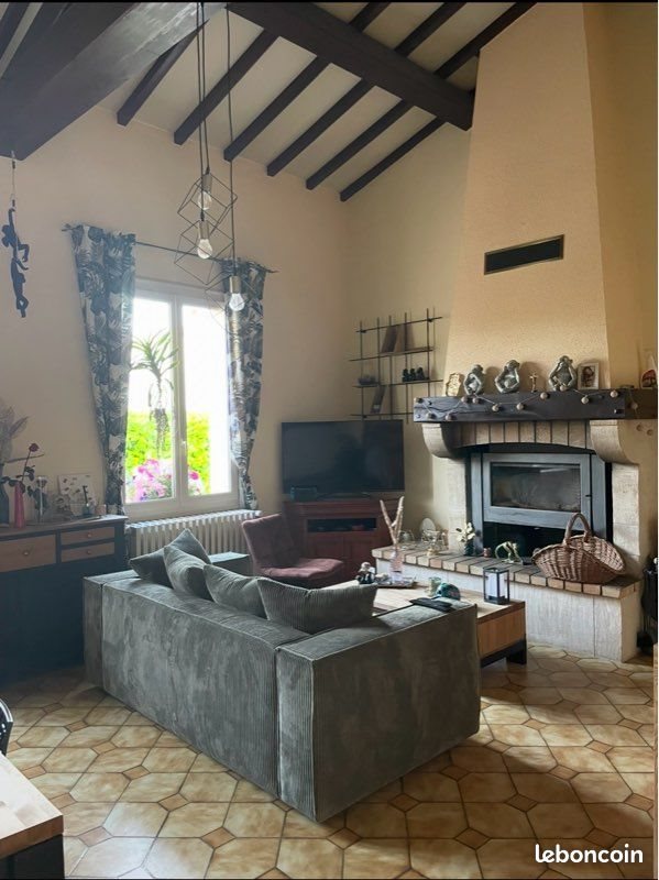 Maison à louer, 150m², Fors