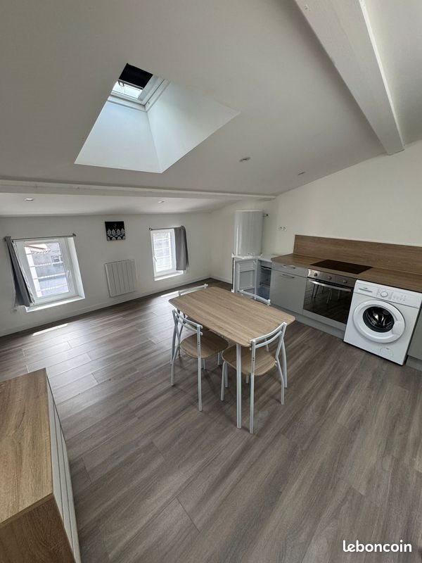 Appartement à louer, 22m², Valence