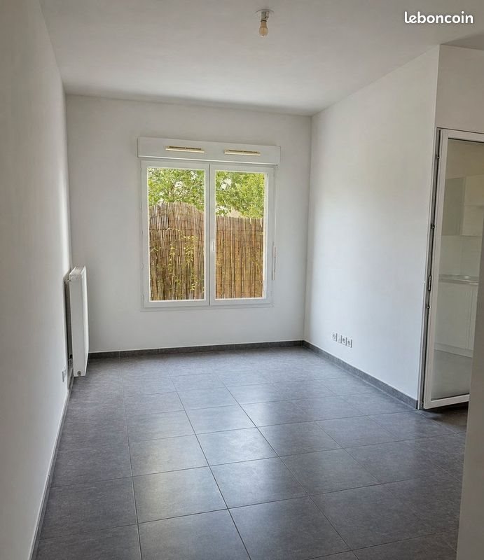 Appartement à vendre, 26m², Vaulx-en-Velin