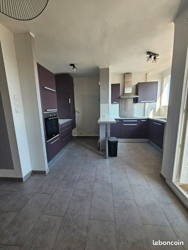 Appartement à louer, 73m², Berre-l'Etang