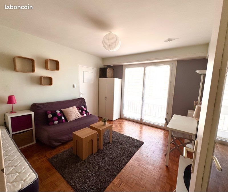 Appartement à louer, 28m², Pau